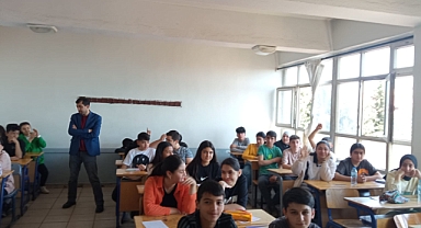 Kapıçam Çok Programlı Anadolu Lisesi Seup Kapsamında Ev  ve Okul Ziyaretleri Yaparak Projeyi ve Okulu Tanıtıyor