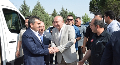 Milli Eğitim Bakanı Prof. Dr. Yusuf Tekin, KSÜ Konteyner Kenti Ziyaret Etti