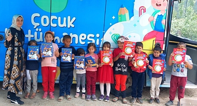 Büyükşehir’in Çocuk Kütüphanesi Minikleri Ziyaretini Sürdürüyor