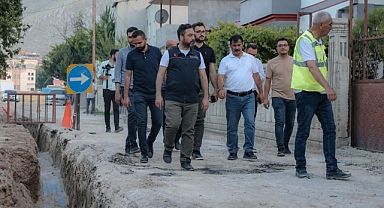 Elbistan Belediyesi, 6 Şubat’taki Depremden Önce Ruhsat Alınan; Hasarsız ve Az Hasarlı Binalarda İnşaat Faaliyetlerine İzin Verilmeye Başlandığını Duyurdu.