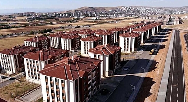 Kendi Evini Yapacak Depremzedelere Konut için 500 bin TL Hibe Verilecek