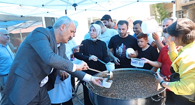 AŞURE BİRLİK VE BERABERLİĞİMİZİN YANSIMASIDIR
