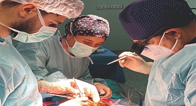 BAŞARILI CERRAH DOÇ. DR. ORHAN BOZOĞLAN, KAHRAMANMARAŞ TIP FAKÜLTESİNE TRANSFER OLDU