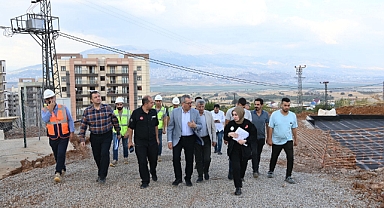 Başkan Güngör; “Kalıcı Konutlar Yükselmeye Devam Ediyor”