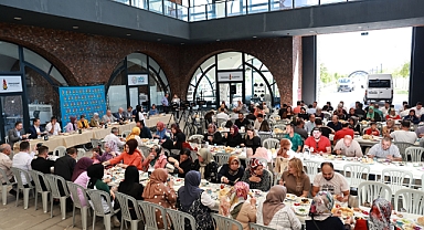 Başkan Mahçiçek; İlçe Teşkilatlarıyla Expo 2023 Sergi Alanında Bir Araya Geldi