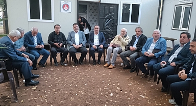 Başkan Karaca MHP İl Başkanı Demiröz'ü Ziyaret Etti.