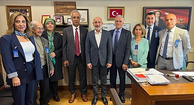 K.Maraş Vakfından Mecliste Vekillerimize Hayırlı Olsun Ziyareti