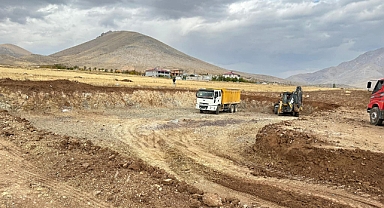 Karakoç Dora Toki'lerle Yakınen İlgileniyor
