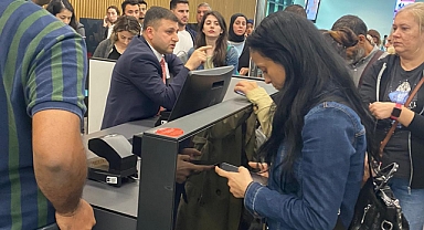 Maraş Uçağı Yine Şaşırtmadı İstanbul'dan Maraş'a Kalkmadı. İnsanlar Yine Mağdur