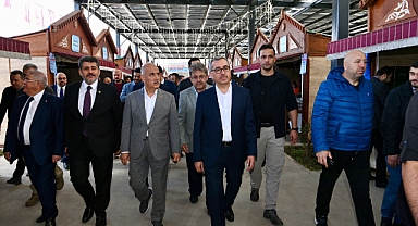 Başkan Güngör, EXPO 2023 Kitap Fuarı’nın Açılışına Katıldı