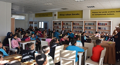 ‘Kütüphane Söyleşileri’ Edebiyatseverlerle Buluşmaya Devam Ediyor