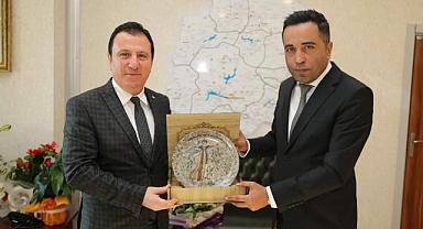 Başkan Buluntu ve Yönetimi Çevre Şehircilik İl Müdürü Şahin' i Ziyaret Etti