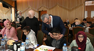 Başkan Güngör, “Engelleri Bir Bir Ortadan Kaldırıyoruz”