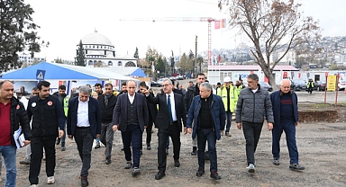Başkan Güngör: “Şehir Merkezine 10 Bin Konut ve İş Yeri Yapılıyor”