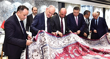 CFE Halı ve Yer Kaplamaları Fuarı Açıldı