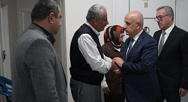 GAZİ FARUK GÜRBAK'A ANLAMLI ZİYARET