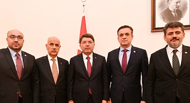 Kirişci, Adalet Bakanlığına Bağlı Konular İçin Bakan Tunç İle Görüştü