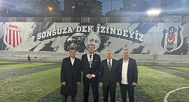 MHP Genel Bask.Yard.Sadir Durmaz Beşiktaş Kongresine Katıldı