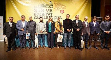 Şiir ve Edebiyat Günleri’nde ‘Edebiyatın Kayıpları’ Anıldı