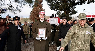 Şehidimiz P.Söz.Er. Müslüm Özdemir Dualarla Ebediyete Uğurlandı