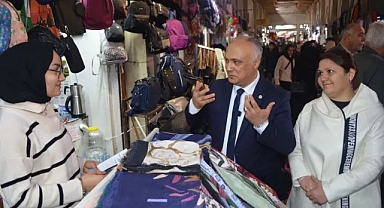 Başkan Adayı Can, Sırtımızda Taş Taşıyıp Esnaflarımızın Sorunlarını Çözeceğiz