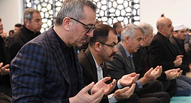 Depremde Hayatını Kaybeden Vatandaşlar Dualarla Yâd Edildi