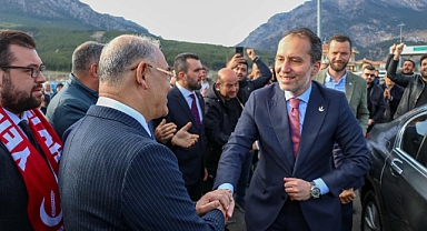 Pozantıda Fatih Erbakan ve Mustafa Çay Rüzgarı Esti