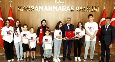 VALİ MÜKERREM ÜNLÜER 6 ŞUBAT DEPREMİNDEKİ YETİM VE ÖKSÜZ ÇOCUKLARI AĞIRLADI