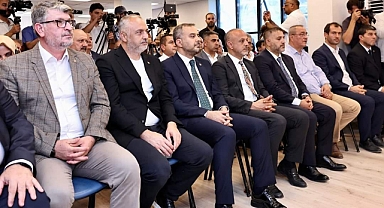 AK Partide Devir Teslim Gerçekleşti