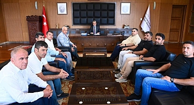 Göksunlu İş İnsanları Büyükşehir Belediye Başkanı ile Buluştu