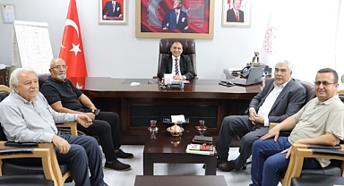 ŞİİR DOSTU MİLLİ EĞİTİM MÜDÜRÜ ERHAN BAYDUR’A MESDER’DEN ZİYARET