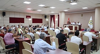 YÜREĞİR BELEDİYESİ’NDEN KADIN ERKEK EŞİTLİĞİ İÇİN ÖNEMLİ ADIM