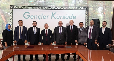 “GENÇLER KÜRSÜDE” PROJESİ PROTOKOLÜ İMZALANDI