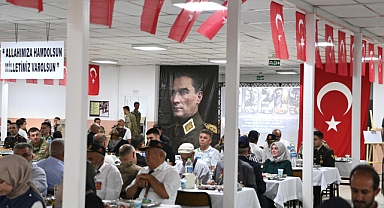 “Kara Kuvvetleri Komutanlığımıza Nice Güçlü ve Şanlı Yıllar Diliyorum”