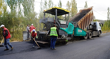 Büyükşehir, Çağlayancerit’te 65 Milyonluk Yol Yatırımı Yapıyor