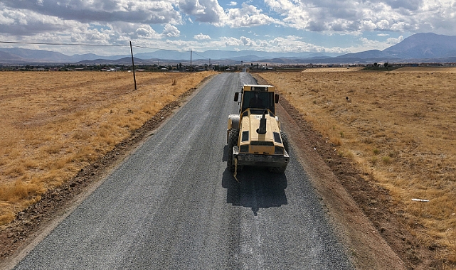 Büyükşehir’den Afşin’e 200 Milyonluk Yol Yatırımı
