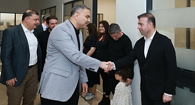 Başkan Toptaş, Belediye Personeliyle Bayramlaştı