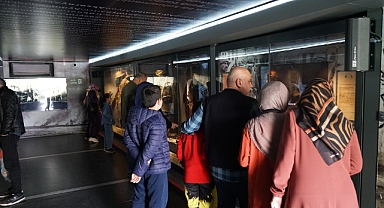 Çanakkale Savaşları Mobil Müzesi, Aliya İzzetbegoviç Millet Bahçesi’nde Ziyaretçilerini Ağırlıyor