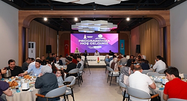 Onikişubat Belediyesi’nin Evlilik Okulu’nu Tamamlayan ilk 50 Çift Sertifikalarını Aldı