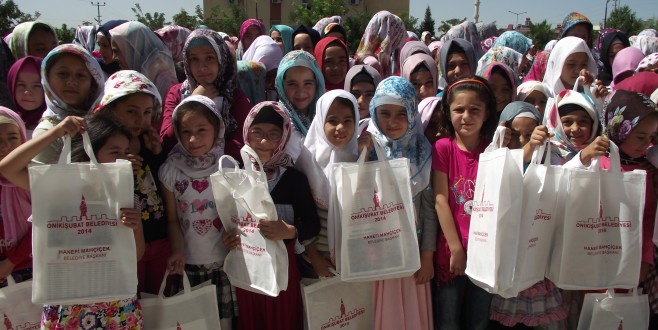 BAĞLARBAŞI İMAM HATİP’TE 7 DEN 77 YE KUR’AN EĞİTİMİ