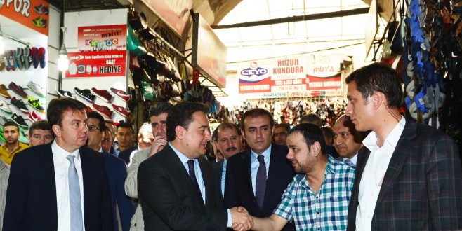 BAŞBAKAN YARDIMCISI BABACAN’DAN ESNAF ZİYARETİ