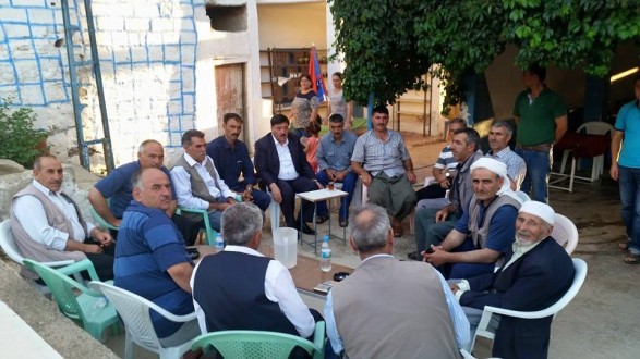 Başkan Çeleğen İçmelere Gelen Vatandaşları Dinledi