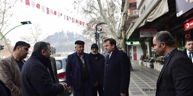 BAŞKAN ERKOÇ ATATÜRK BULVARI’NDA…