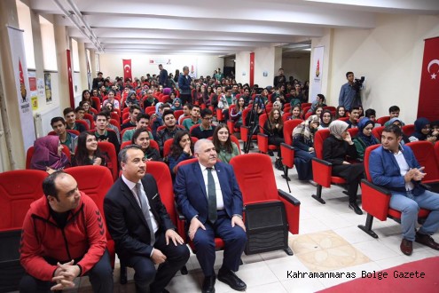 BAŞKAN MAHÇİÇEK, TECRÜBELERİNİ ÖĞRENCİLERE AKTARDI