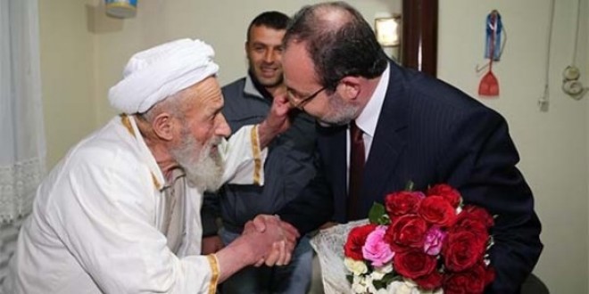 BAŞKAN MEHMET GÖRMEZ’DEN ÖRNEK DAVRANIŞ.
