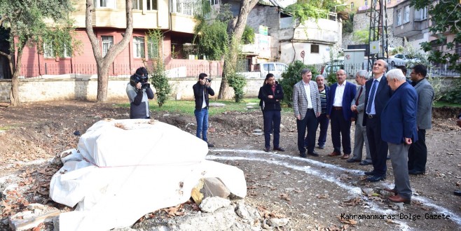 BAŞKAN OKAY’DAN SÜTÇÜ İMAM TÜRBESİ’NE ZİYARET