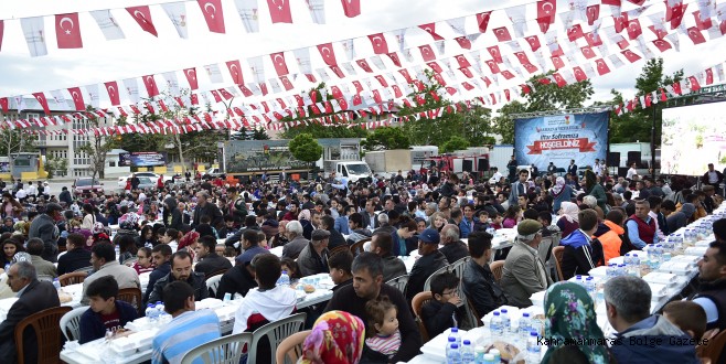 BÜYÜKŞEHİR’DEN NURHAK’TA İFTAR YEMEĞİ