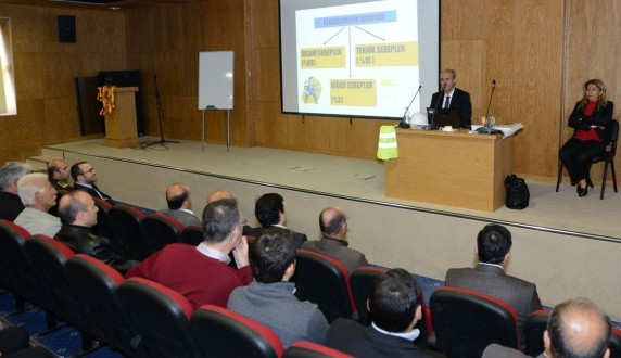 DULKADİROĞLU BELEDİYESİNDEN ÇALIŞANLARINA İŞ GÜVENLİĞİ EĞİTİMİ