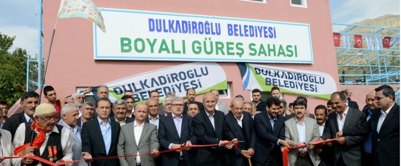 DULKADİROĞLU BELEDİYESİNDEN SPOR TESİSİ AÇILIŞI
