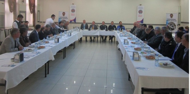 EMNİYET MÜDÜRÜ ADALAR’DAN HUZUR TOPLANTISI.